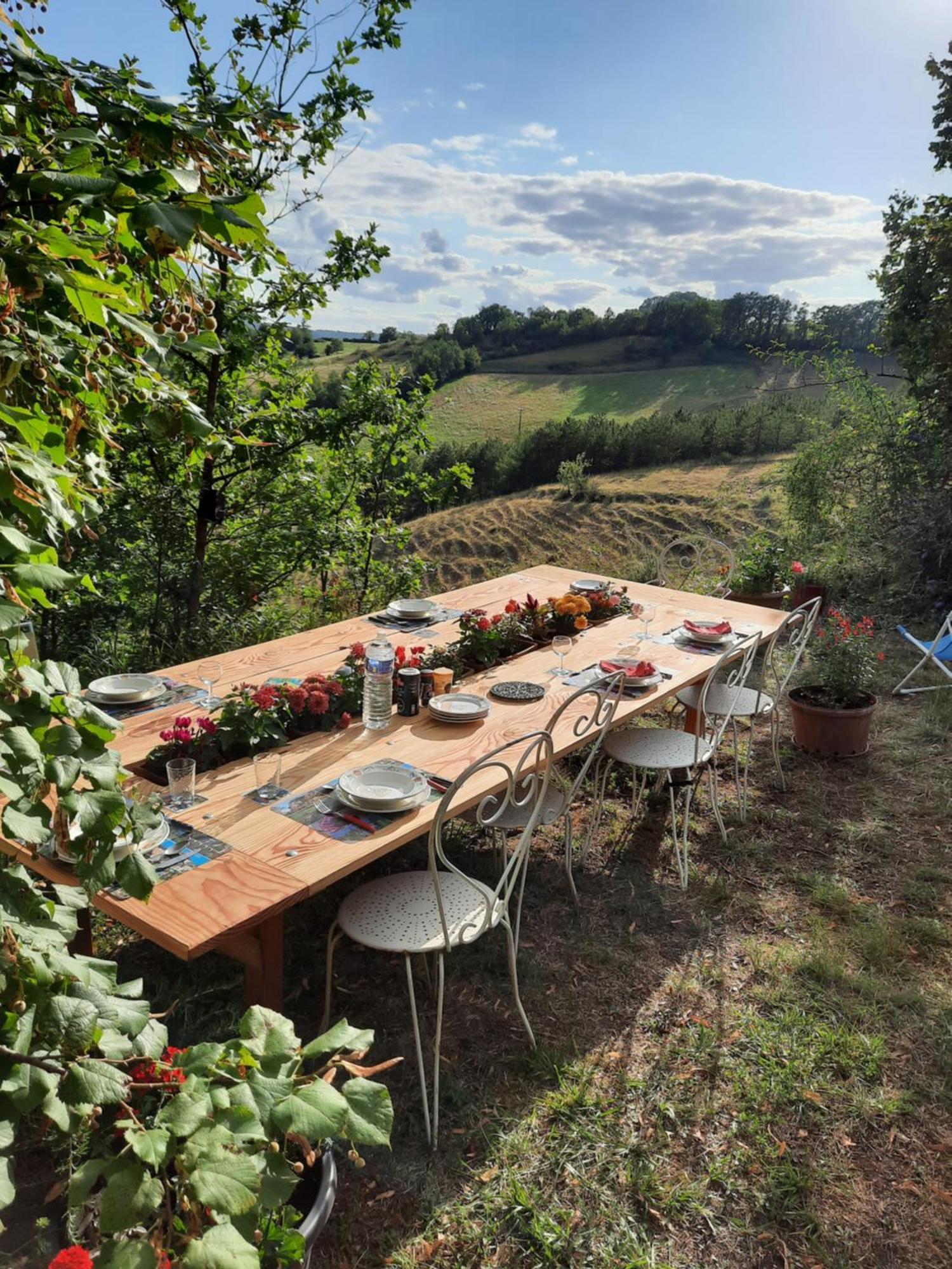 Les Coteaux De Planeze, Maison Et Jardin Dans Le Lot! Chambres Chez L'Habitant! Belmont-Bretenoux ภายนอก รูปภาพ